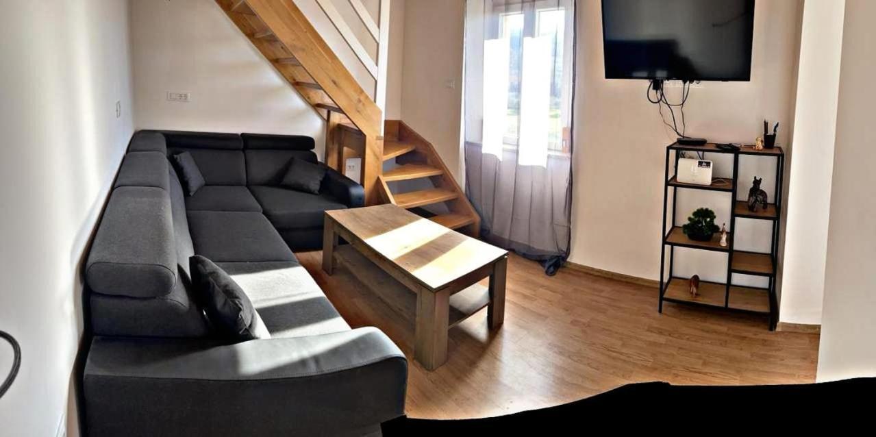 Amani Modern Apartment Lumbarda Zewnętrze zdjęcie