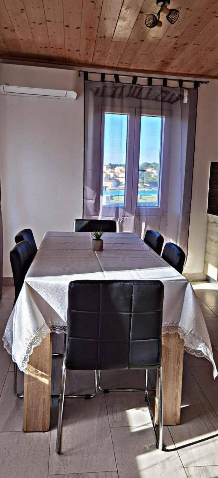 Amani Modern Apartment Lumbarda Zewnętrze zdjęcie